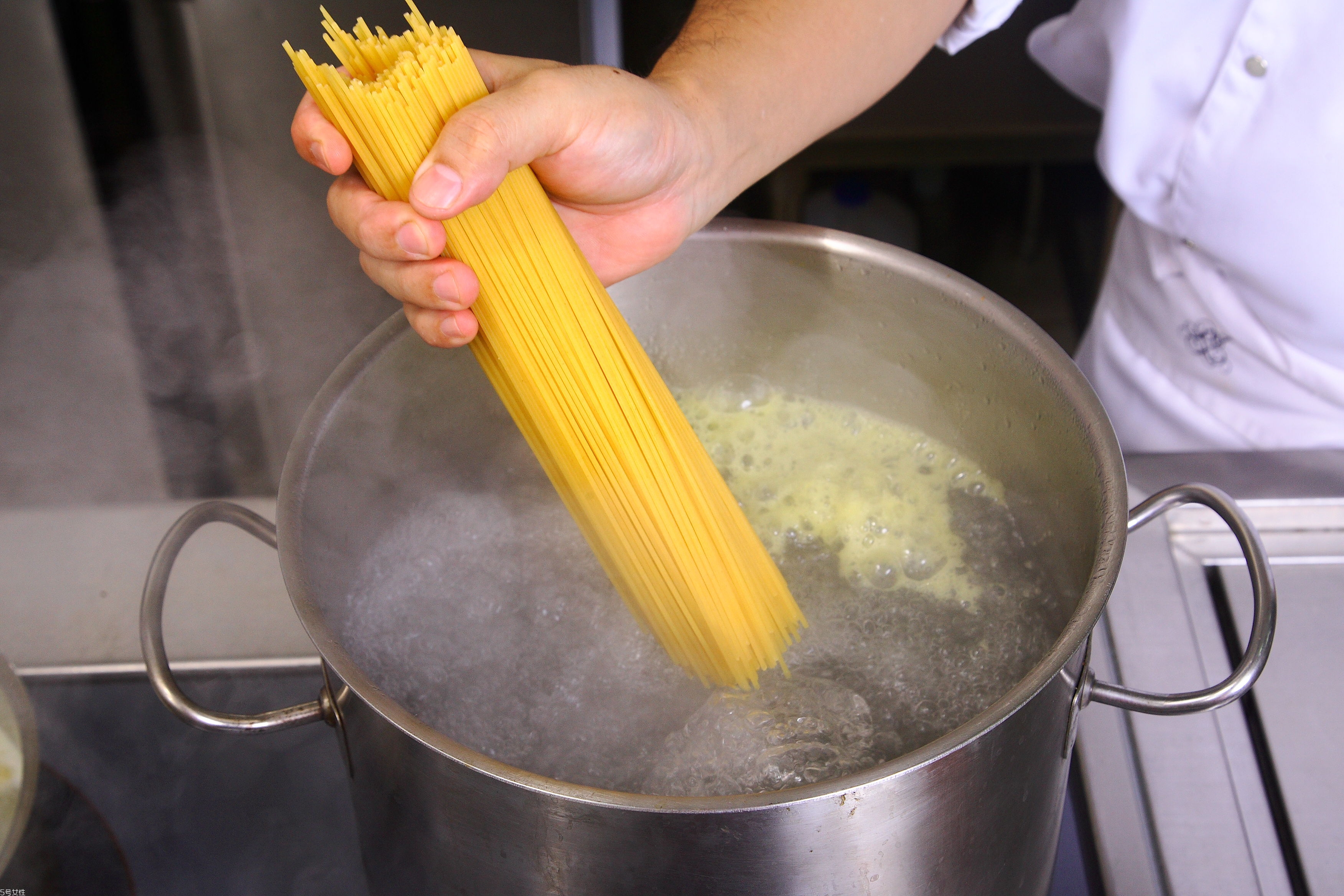 意大利面怎么煮才q彈好吃有嚼勁 意大利面怎么煮才q彈好吃有嚼勁