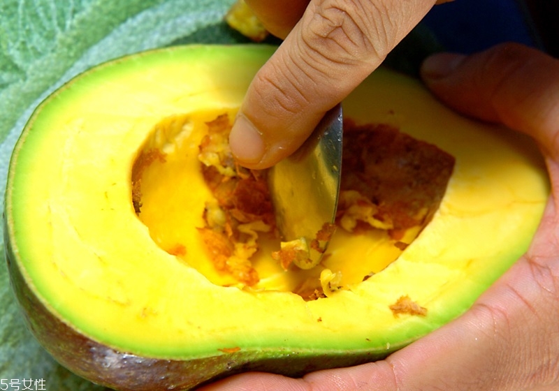 牛油果怎么挑 牛油果怎么選 牛油果怎么挑 牛油果怎么選