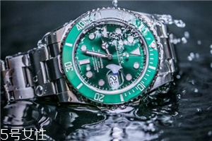 勞力士綠水鬼怎么調(diào)時間_日期？