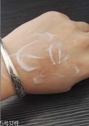 珍珠膏怎么用 珍珠膏的功效與作用 珍珠膏怎么用 珍珠膏的功效與作用