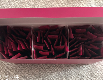 pola膠原蛋白粉含雌激素嗎？