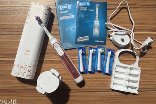 歐樂b電動牙刷怎么樣？四個刷頭很好用