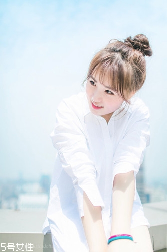 2022最流行的中長發(fā)型 2022最流行的發(fā)型之一 2022最流行的中長發(fā)型 2022最流行的發(fā)型之一