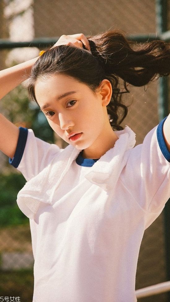 2022年流行什么劉海 合適的劉海還可以修飾臉型 2022年流行什么劉海 合適的劉海還可以修飾臉型