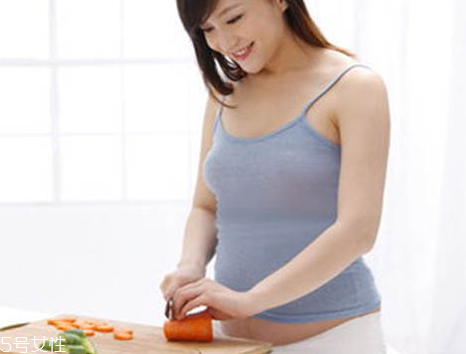 黃金素和愛樂維可以一起吃嗎？