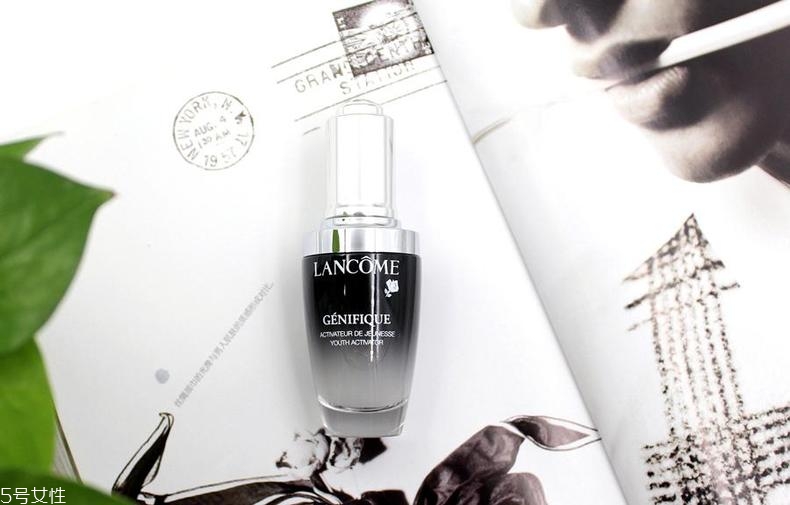 美寶蓮和植村秀哪個(gè)檔次高 同屬歐萊雅旗下大將 美寶蓮和植村秀哪個(gè)檔次高 同屬歐萊雅旗下大將