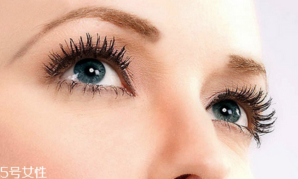 燙睫毛會(huì)對(duì)睫毛有損傷嗎 燙睫毛的壞處 燙睫毛會(huì)對(duì)睫毛有損傷嗎 燙睫毛的壞處