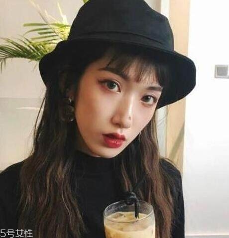 2022年最流行的卷發(fā) 流行卷發(fā)發(fā)型推薦 2022年最流行的卷發(fā) 流行卷發(fā)發(fā)型推薦