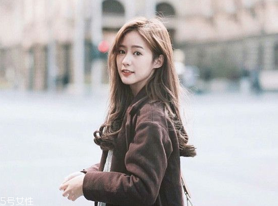 2022最流行的短發(fā)發(fā)型女圖片 2022年春夏流行發(fā)型推薦 2022最流行的短發(fā)發(fā)型女圖片 2022年春夏流行發(fā)型推薦