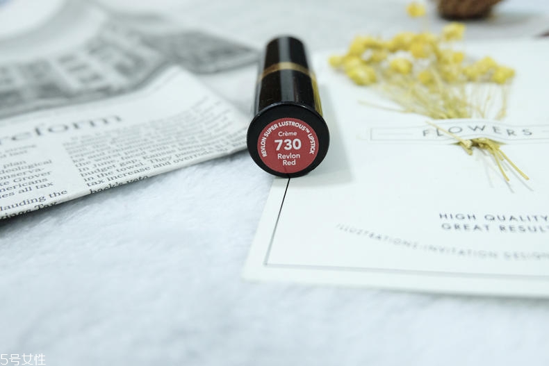 露華濃730是什么顏色 露華濃口紅730是正紅嗎 露華濃730是什么顏色 露華濃口紅730是正紅嗎