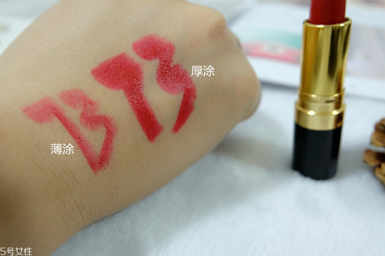 露華濃730是什么顏色 露華濃口紅730是正紅嗎 露華濃730是什么顏色 露華濃口紅730是正紅嗎