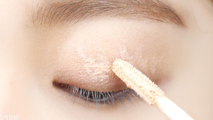 北極星仿妝怎么畫 北極星眼妝詳細(xì)簡(jiǎn)單教程 北極星仿妝怎么畫 北極星眼妝詳細(xì)簡(jiǎn)單教程