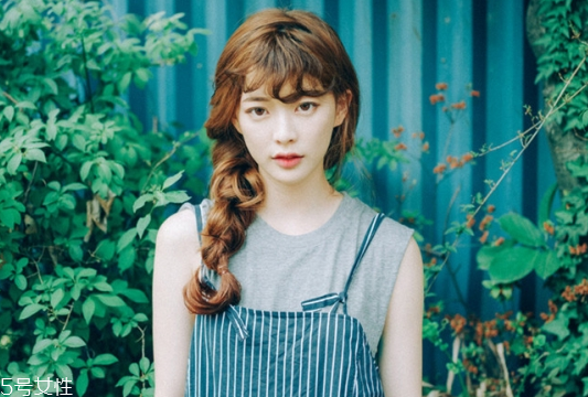 2022年最流行顯白發(fā)色 2022頭發(fā)顏色大全圖片 2022年最流行顯白發(fā)色 2022頭發(fā)顏色大全圖片