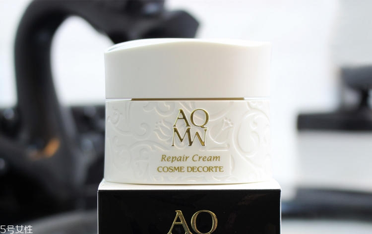 40歲抗衰老面霜有哪些 2022最好的抗衰面霜 40歲抗衰老面霜有哪些 2022最好的抗衰面霜