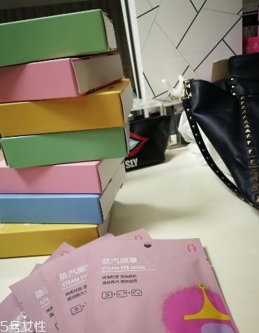 名創(chuàng)優(yōu)品蒸汽眼罩和花王蒸汽眼罩哪個好 名創(chuàng)優(yōu)品蒸汽眼罩和花王蒸汽眼罩哪個好