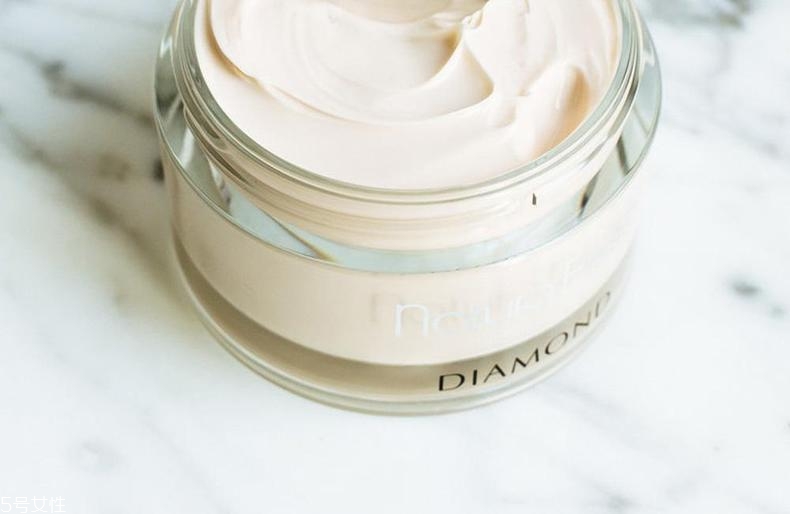 natura bisse鉆石絲滑身體乳好用嗎 natura身體乳評(píng)測(cè) natura bisse鉆石絲滑身體乳好用嗎 natura身體乳評(píng)測(cè)