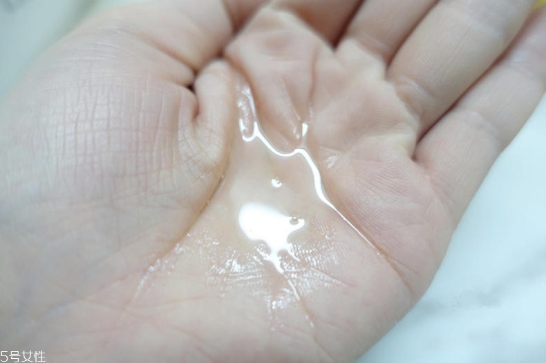 楊桃卸妝水適合什么膚質 楊桃卸妝水適合人群 楊桃卸妝水適合什么膚質 楊桃卸妝水適合人群