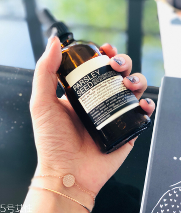 aesop伊索澄瑩精華和香芹籽抗氧化精華哪個好 aesop伊索澄瑩精華和香芹籽抗氧化精華哪個好