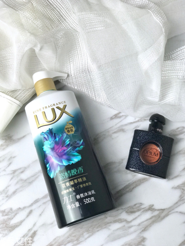 力士黑鴉片沐浴露多少錢 黑鴉片同款香味網(wǎng)紅沐浴露 力士黑鴉片沐浴露多少錢 黑鴉片同款香味網(wǎng)紅沐浴露