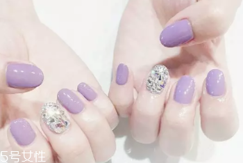16歲適合什么美甲 適合16歲的美甲圖片 16歲適合什么美甲 適合16歲的美甲圖片