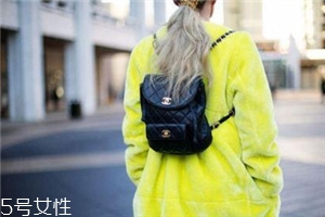 今年流行什么樣的雙肩包？2022最流行的雙肩包