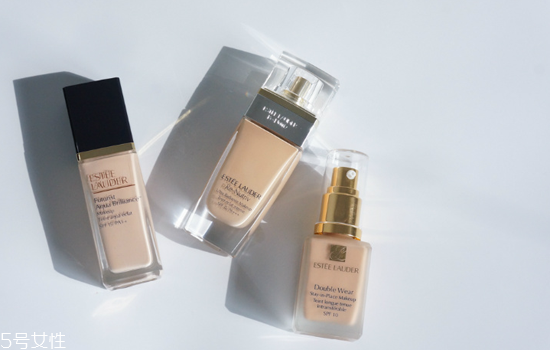 雅詩蘭黛粉底液色號怎么選 雅詩蘭黛粉底液使用測評 雅詩蘭黛粉底液色號怎么選 雅詩蘭黛粉底液使用測評