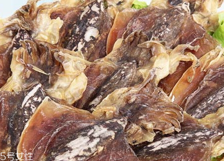 墨魚干發(fā)霉了還能吃嗎 墨魚干發(fā)霉了怎么處理 墨魚干發(fā)霉了還能吃嗎 墨魚干發(fā)霉了怎么處理