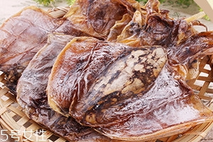 墨魚干發(fā)霉了還能吃嗎 墨魚干發(fā)霉了怎么處理 墨魚干發(fā)霉了還能吃嗎 墨魚干發(fā)霉了怎么處理