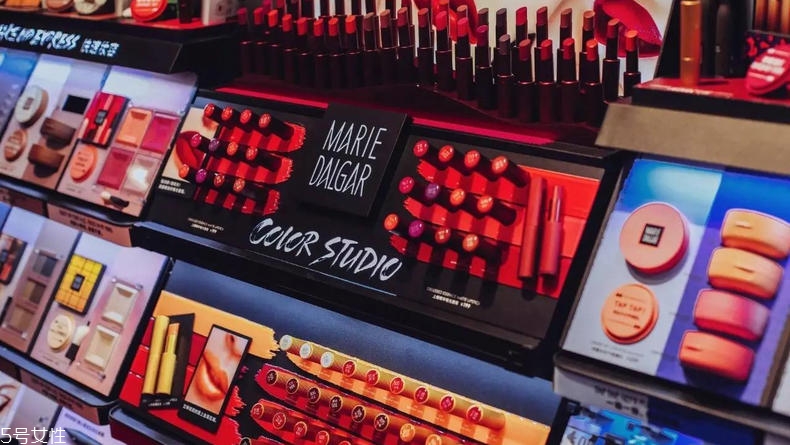 國產(chǎn)彩妝哪個(gè)牌子好用 2022國貨小眾彩妝品牌 國產(chǎn)彩妝哪個(gè)牌子好用 2022國貨小眾彩妝品牌