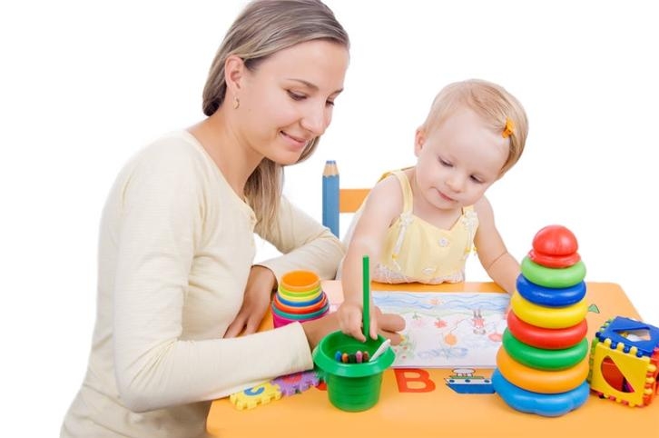 嬰幼兒不能玩什么玩具 嬰幼兒階段危險玩具排行 嬰幼兒不能玩什么玩具 嬰幼兒階段危險玩具排行