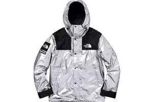 supreme聯(lián)名tnf銀色沖鋒衣多少錢？