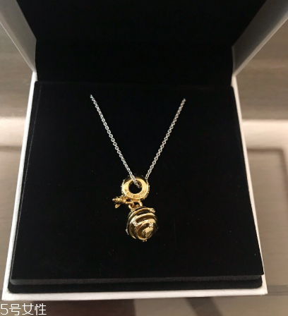 潘多拉小蜜蜂項(xiàng)鏈多少錢(qián)？潘多拉小蜜蜂項(xiàng)鏈價(jià)位