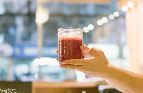 自制果昔怎么做 瘦身好喝果昔diy食譜 自制果昔怎么做 瘦身好喝果昔diy食譜