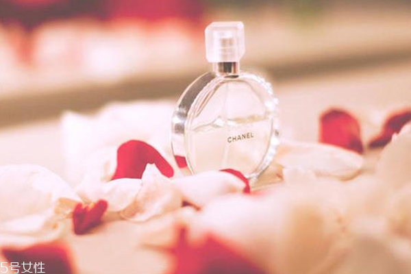 果味香水哪個(gè)牌子好 2022香水水果味哪款比較好 果味香水哪個(gè)牌子好 2022香水水果味哪款比較好