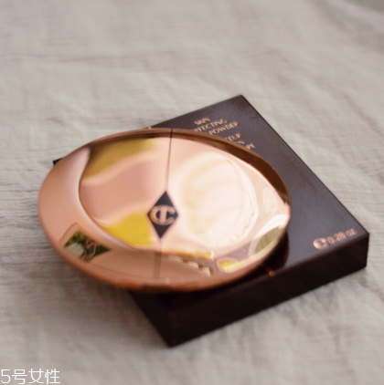 charlotte tilbury無瑕極細蜜粉餅適合什么膚質 charlotte tilbury無瑕極細蜜粉餅適合什么膚質