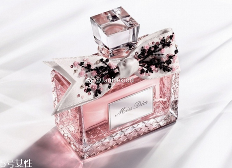 迪奧花漾精萃香氛好聞嗎 迪奧小姐漫舞花漾香氛高級(jí)定制版 迪奧花漾精萃香氛好聞嗎 迪奧小姐漫舞花漾香氛高級(jí)定制版