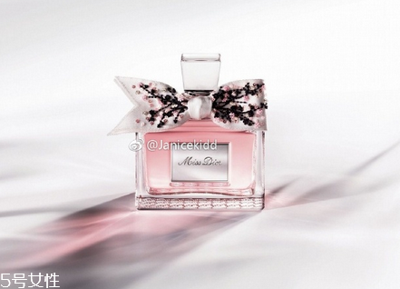 迪奧花漾精萃香氛好聞嗎 迪奧小姐漫舞花漾香氛高級(jí)定制版 迪奧花漾精萃香氛好聞嗎 迪奧小姐漫舞花漾香氛高級(jí)定制版