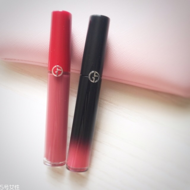 阿瑪尼紅管501和黑管501哪個(gè)好看 阿瑪尼唇釉怎么選購(gòu) 阿瑪尼紅管501和黑管501哪個(gè)好看 阿瑪尼唇釉怎么選購(gòu)