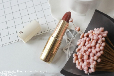 黃皮適合臟橘色嗎 hm臟橘色口紅試色 黃皮適合臟橘色嗎 hm臟橘色口紅試色