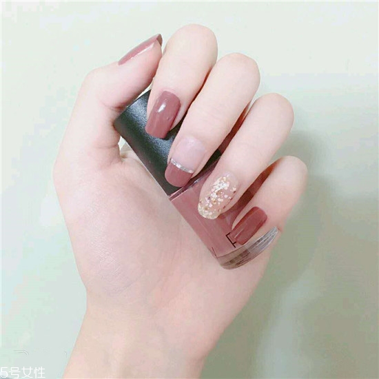 豆沙色美甲圖片大全 豆沙色美甲圖片2022新款式 豆沙色美甲圖片大全 豆沙色美甲圖片2022新款式