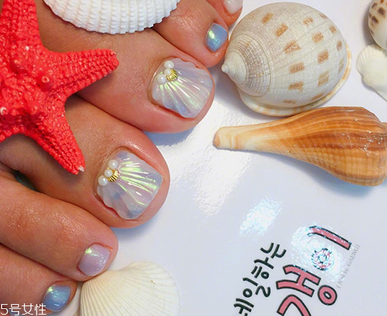 夏季腳部個(gè)性美甲圖片大全 最新腳指甲款式圖片2022 夏季腳部個(gè)性美甲圖片大全 最新腳指甲款式圖片2022