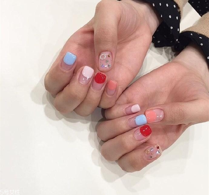 適合夏日小清新ins風(fēng)格美甲款式 2018日系少女心美甲 適合夏日小清新ins風(fēng)格美甲款式 2018日系少女心美甲