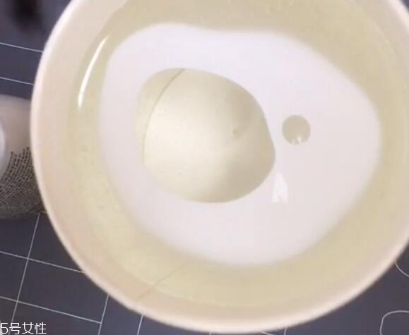 陶釉美甲怎么做 陶釉紋理美甲教程 陶釉美甲怎么做 陶釉紋理美甲教程