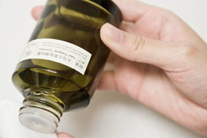 玫瑰純露可以當(dāng)爽膚水用嗎 玫瑰純露和爽膚水哪個好