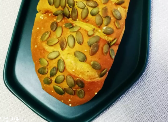 歐包和面包的區(qū)別 美味的歐包評(píng)測 歐包和面包的區(qū)別 美味的歐包評(píng)測