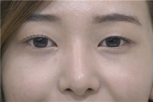 內(nèi)雙眼皮、單眼皮、雙眼皮眼妝怎么畫(huà)最迷人漂亮