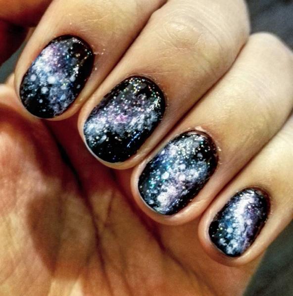 銀河銀河系美甲教程 銀河美甲圖片大全集 銀河銀河系美甲教程 銀河美甲圖片大全集