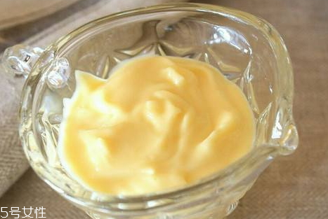 蛋黃醬熱量高嗎 蛋黃醬的營(yíng)養(yǎng)價(jià)值 蛋黃醬熱量高嗎 蛋黃醬的營(yíng)養(yǎng)價(jià)值