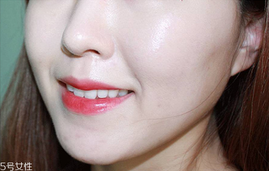 2022適合春夏的口紅顏色排行 春夏口紅推薦 2022適合春夏的口紅顏色排行 春夏口紅推薦