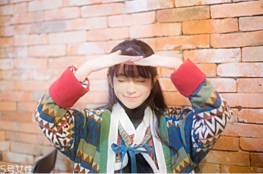 伊婉玻尿酸有幾個(gè)型號(hào) 伊婉c型和v型的區(qū)別 伊婉玻尿酸有幾個(gè)型號(hào) 伊婉c型和v型的區(qū)別